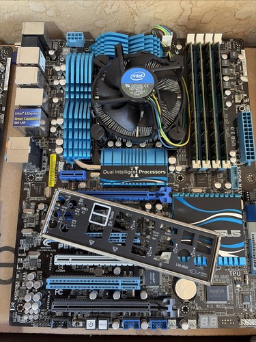 Asus p8p67 deluxe - lga1155, atx